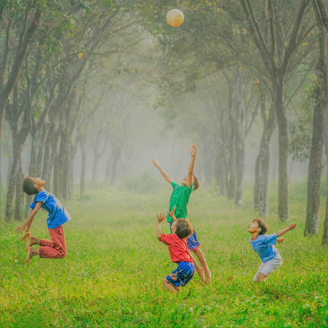 Peran Anak & Teknologi Di Hari Perdamaian Internasional 1 hari perdamaian internasional demi anak - anak sedunia