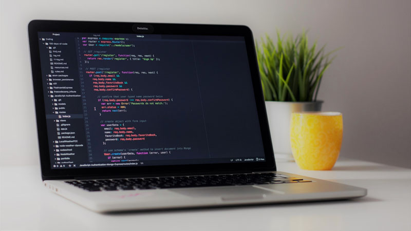 membantu anak belajar coding