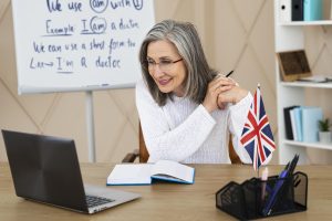Optimalisasi Kelas Online dengan Pengajar Profesional Asing: Langkah Tepat Belajar Bahasa Inggris