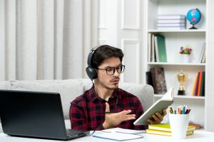 Ingin Mahir Bahasa Inggris & Aplikasi Digital? Ikuti Kursus Terbaik dari LEAP Surabaya!