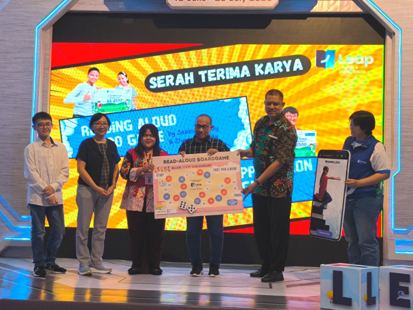 Little Heroes 2025: Saat Anak LEAP Tampil sebagai Agen Perubahan Literasi di Surabaya 1 Little Heroes 2025: Saat Anak LEAP Tampil sebagai Agen Perubahan Literasi di Surabaya